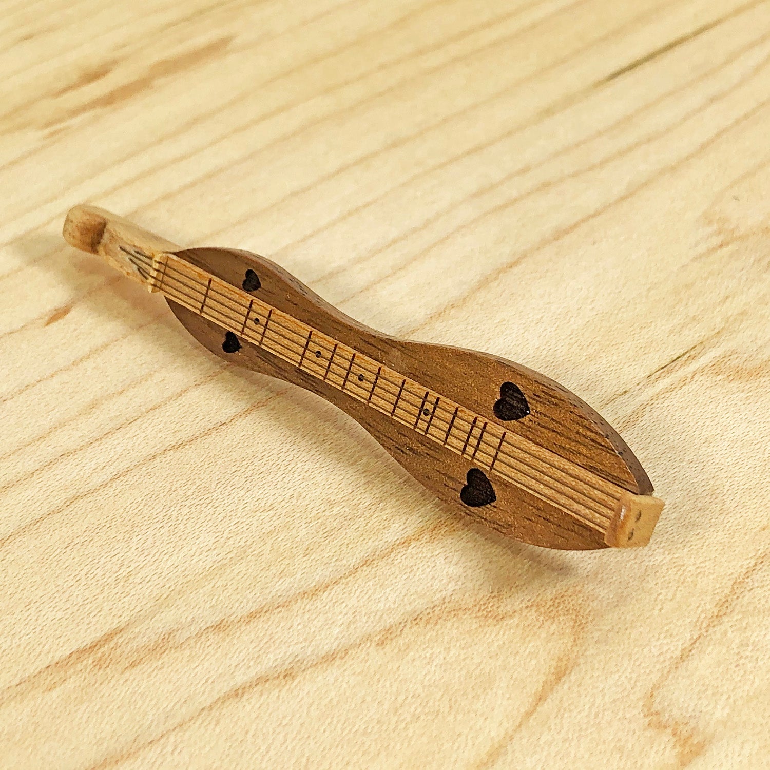 Dulcimer Pin