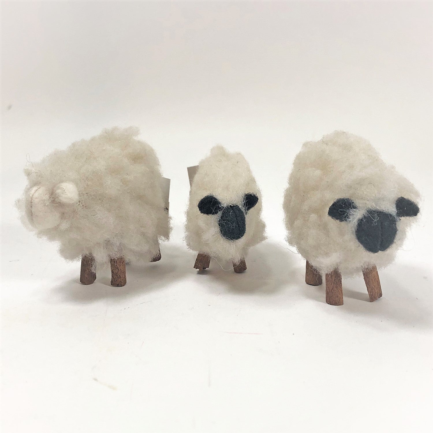 Sheepfolk 2.5" White