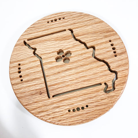 Missouri Oak Trivet With Dogwood Flower