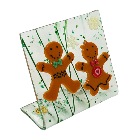Ginger Bread w/Snowflakes Scene