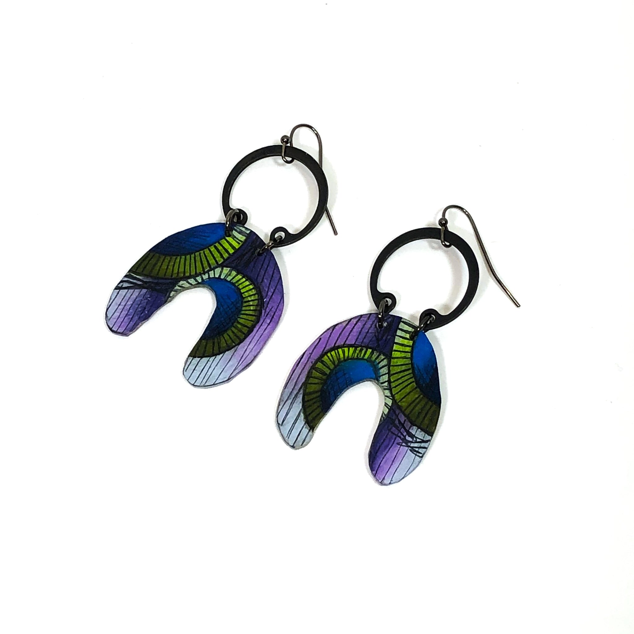 ER Pop of Color w/ Clasp