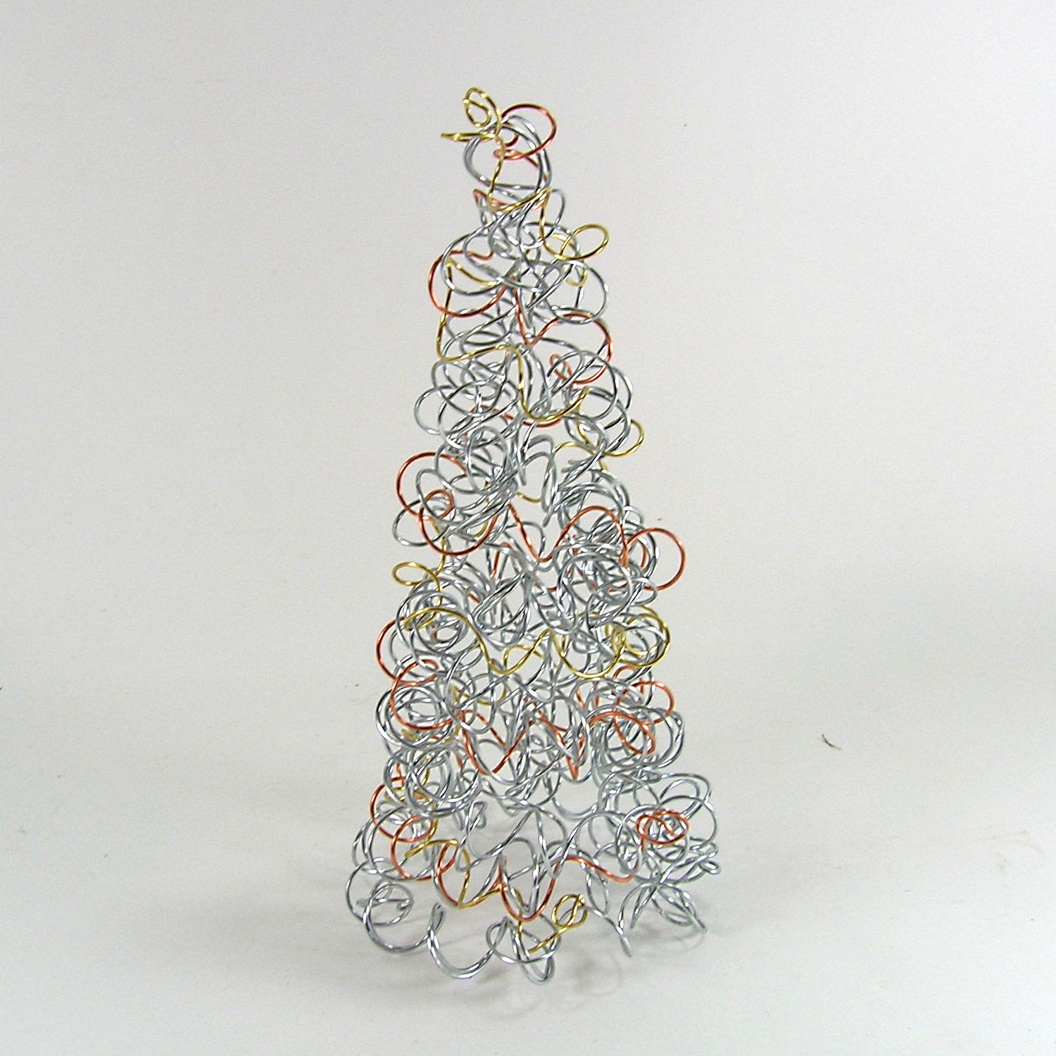 18" Wire Holiday Christmas Tree