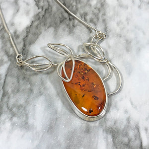 Buggy Amber Necklace 16 Inches