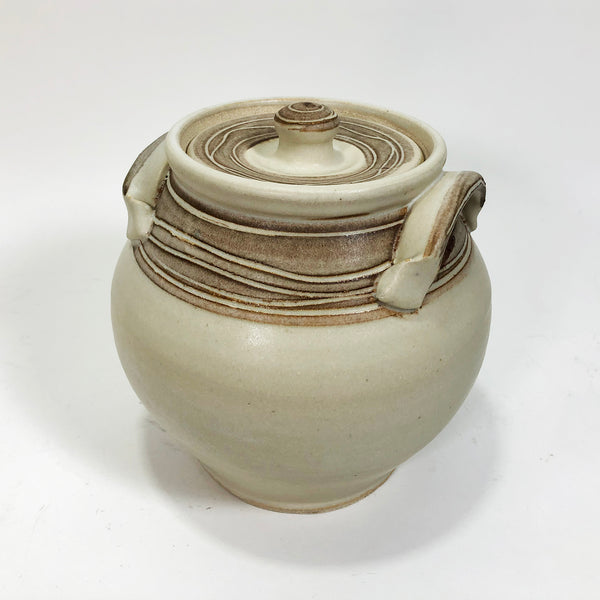 White Ceramic Cookie Jar 6x6 Inches